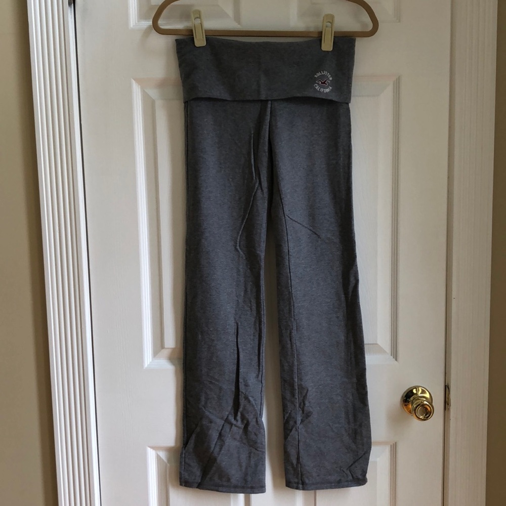 Women’s yoga pants